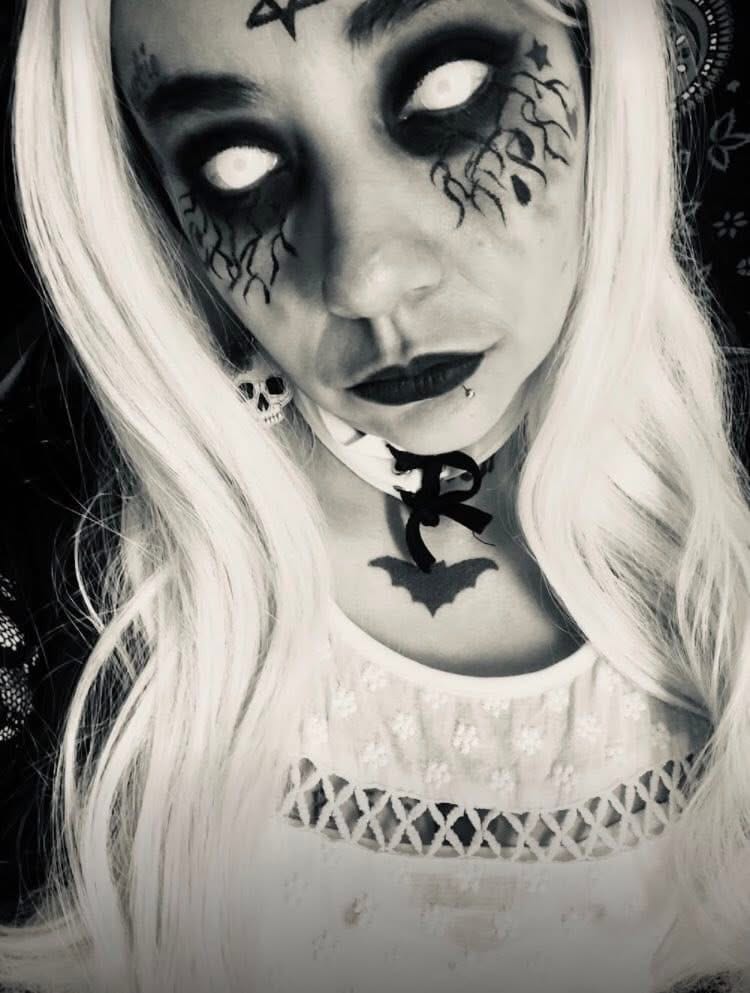 TEMPLO DE LILITH LINAJE DE LA SERPIENTE